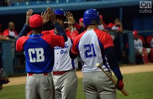 El balance del tope para las dos escuadras cubanas fue de ocho victorias, con dos empates y dos derrotas. Foto: Otmaro Rodríguez.