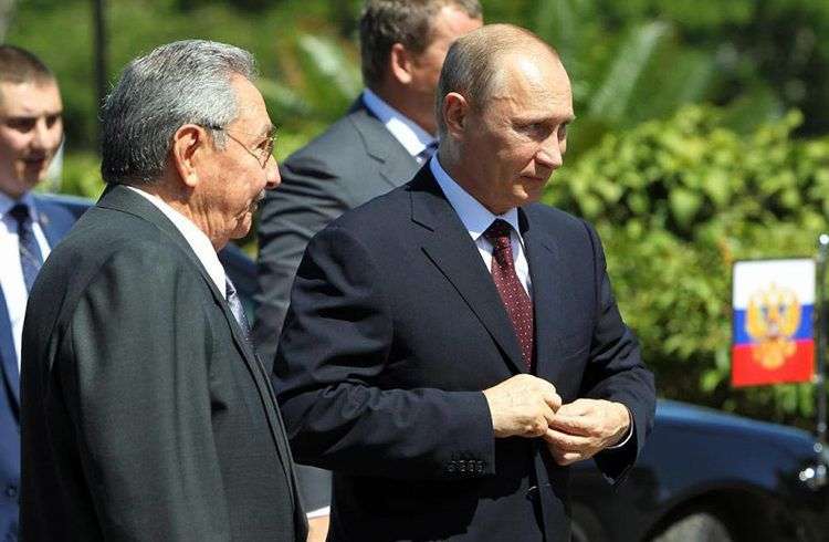 Vladimir Putin y Raúl Castro en La Habana