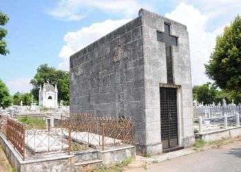 Tumba de Eugenio Casimiro Rodríguez Carta en el Cementerio de Colón/Foto: Cortesía del autor