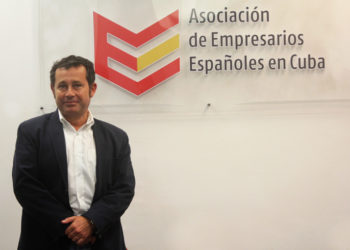 Xulio Fontecha, AEEC Board president