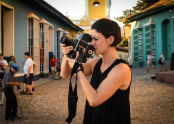American photographer Whitney Browne during her visit to Trinidad. 
Photo: Carlos Luis Sotolongo Puig