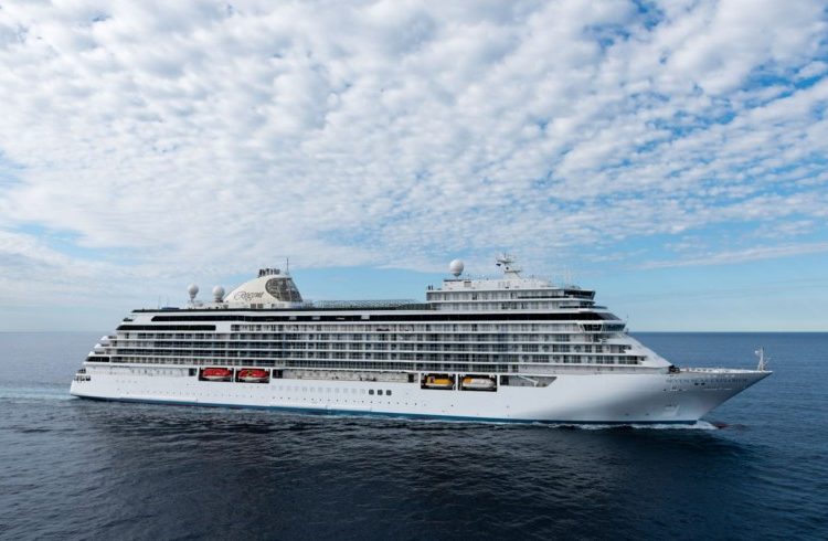 Frank Del Rio announced the news at the presentation events for the Seven Seas Explorer, billed as the most luxurious cruise ship on the seas. Photo taken from USA Today.