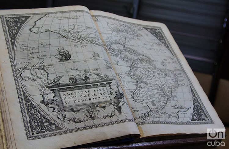 Copy of Ortelius Atlas returned to Cuba by the Boston Athenaeum Library. Photo: Ismario Rodríguez.