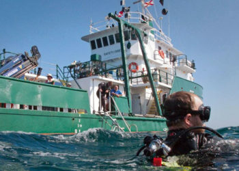 The “R/V Weatherbird II” during its marine studies. Photo: timeshighereducation.com.