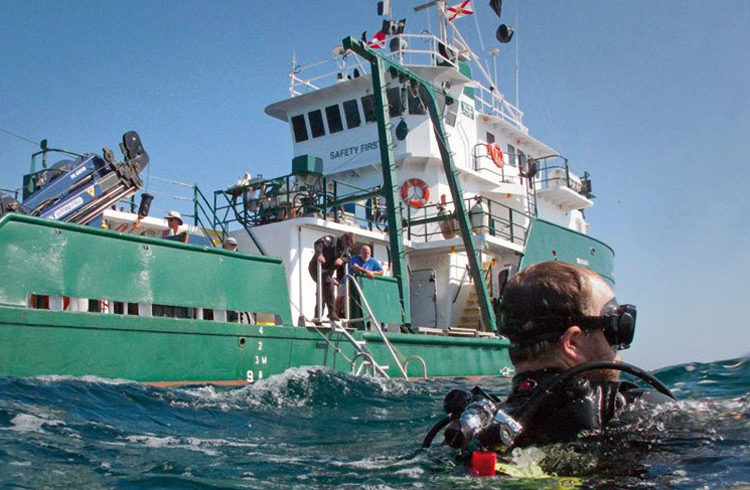 The “R/V Weatherbird II” during its marine studies. Photo: timeshighereducation.com.