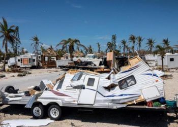View of the mobile homes destroyed in Sunshine Key RV Resort after Hurricane Irma hit the Florida Keys on Ohio Key. Photo: Cristóbal Herrera / EFE.