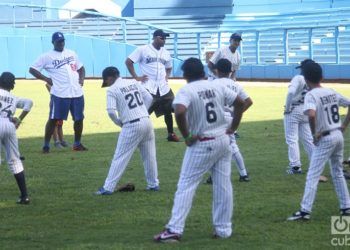 Clinic given by MLB players in Cuba in December 2015. Photo: Roberto Ruiz.