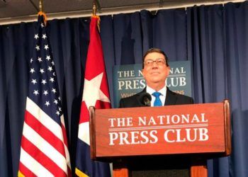 Cuban Foreign Minister Bruno Rodríguez in a press conference yesterday evening in Washington. Photo: Cuban Foreign Ministry on Twitter.