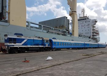 New Chinese cars for Cuban railroad in the port of Havana, May 19, 2019. Photo: @JuventudRebelde / Twitter.