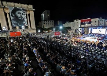Cuba commemorated this Monday the third anniversary of the death of Fidel Castro (1926-2016) with numerous homages to remember his legacy throughout the country. Photo: Yander Zamora / EFE.