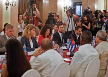 The Cuban government and the European Union held in Havana the 2nd Political Dialogue on the Imposition of Unilateral Coercive Measures, amid growing U.S. economic pressures on the island. Photo: EFE / Yander Zamora.