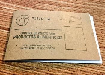 Ration book of Cuba products, known as “ration book.” Photo: @SashaEats / Twitter.