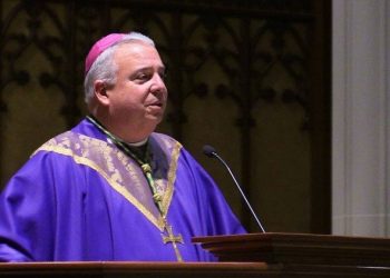 Cuban-American Nelson Pérez, now archbishop of Philadelphia, when he served as bishop of Cleveland. Photo: Vatican News / Archive.
