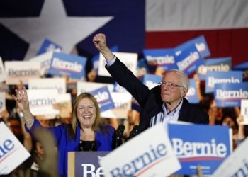 Democratic presidential candidate Senator Bernie Sanders, from Vermont, and his wife Jane, during a campaign event in San Antonio, Texas, on Saturday, February 22, 2020. (AP Photo/Eric Gay)