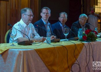 Press conference of the delegation of businessmen and politicians from Michigan visiting Cuba, at the Hotel Nacional, in Havana, on February 6, 2020. From left to right, Gary McDowell, Director of the state’s Department of Agriculture; Chuck Lippstreu, current president of the Michigan Agri-Business Association (MABA); state Senator Daniel Lauwers; and James E. Byrum, outgoing president of the MABA. Photo: Otmaro Rodríguez.