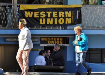 Western Union office in Havana. Photo: EFE / Archive