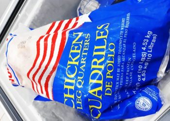 Chicken exported from the United States is one of the most demanded products in Cuba today. Photo: estadodesats.com