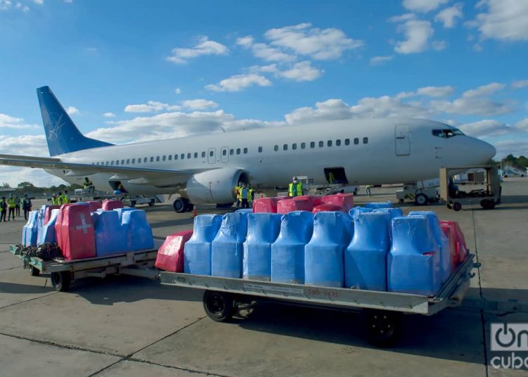 Arrival at José Martí International Airport, in Havana, of a donation of sanitary materials sent by Cubans residing in the United States, on December 10, 2020. Photo: Otmaro Rodríguez.