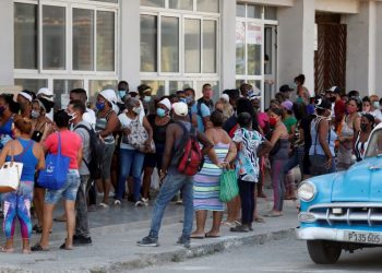 The coronavirus figures in Cuba continue being very alarming. Photo: Yander Zamora/EFE.