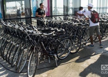 Public bicycle in Cuba