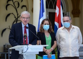 Speech by Patrice Paoli, French ambassador to Cuba, during the ceremony where France supports the Finlay Vaccine Institute with funding to strengthen capacities for the production of meningitis and pneumonia vaccines, in Havana, on September 22, 2021. Photo: Marcelino Vazquez Hernández/ACN