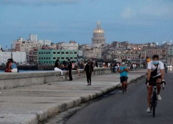 Omicron variant prevails in Cuba.