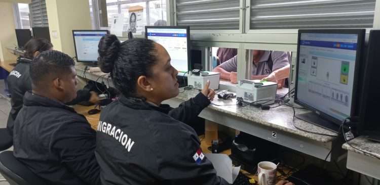 The National Immigration Service indicates that this action is implemented to control the migratory flow through or from Panamanian territory. Photo: twitter.com/migracionpanama
