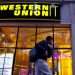 The resumption of the remittance service to the island through Western Union began in a “test phase” at the beginning of the month in 24 Florida entities. Photo: businessinsider.com
