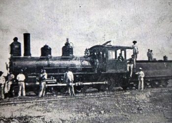 Chaparra Sugar Mill’s locomotive. Photo: Taken from Cuba y América magazine.