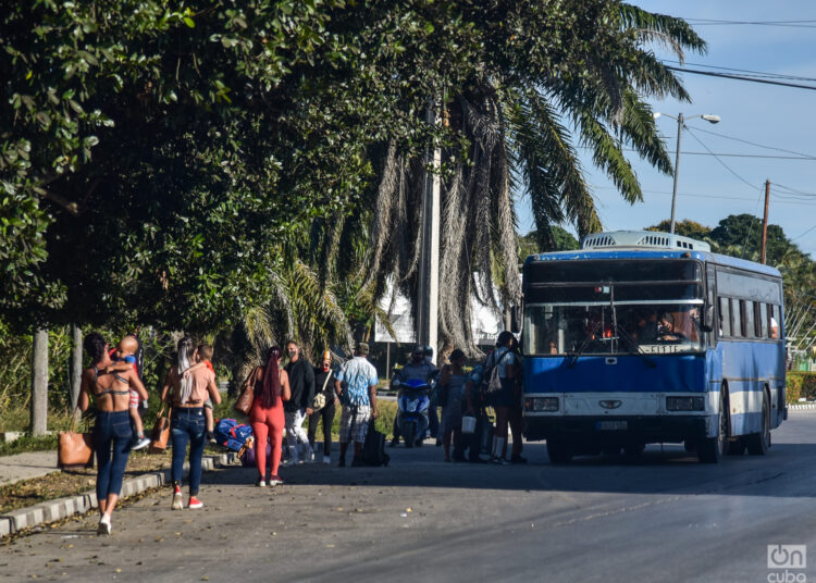 Transportation station in the municipality of Florida, Camagüey. Photo: Kaloian.