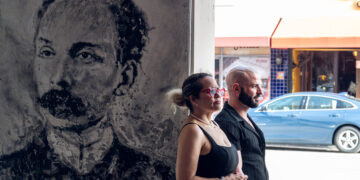 José Martí, on Calle Ocho, in Little Havana, Miami. Photo: Kaloian.