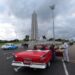 Tourists in José Martí Plaza de la Revolución, in Havana. Photo: AMD/Archive.