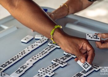 Cuban domino game. Domino Park