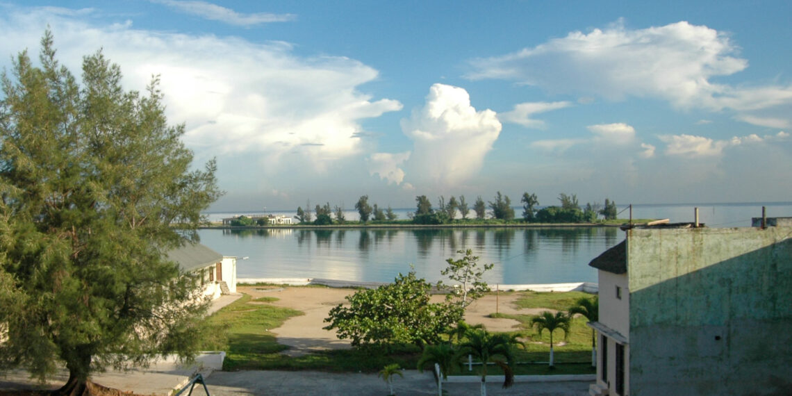 The maritime landscape from my window. Photo: Kaloian.