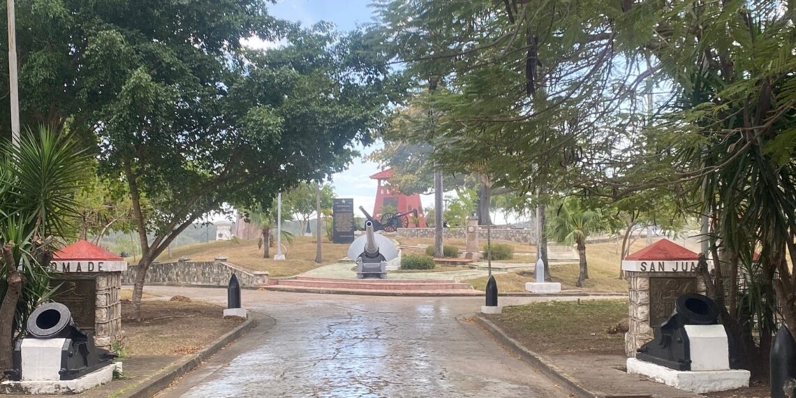 Entrance to San Juan Park, located east of Santiago.