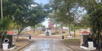Entrance to San Juan Park, located east of Santiago.