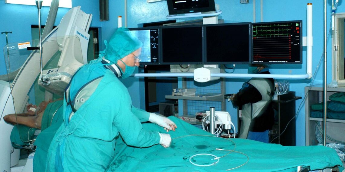 Cardiovascular medical procedure in Cuba.