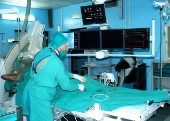 Cardiovascular medical procedure in Cuba.