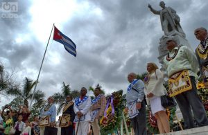 Miembros de la Gran Logia de Cuba y Orden “Hijas de la Acacia” de Cuba, rinden homenaje en su natalicio a José Martí, apóstol de la Independencia de Cuba. Foto: Otmaro Rodríguez.