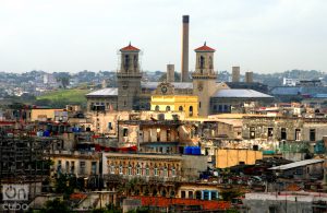 Las dos torres son de la Estación Central de Ferrocarril. Foto: Otmaro Rodríguez.