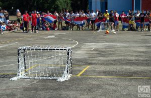 El tiro de penalti se usó para definir los juegos empatados. Foto: Otmaro Rodríguez.