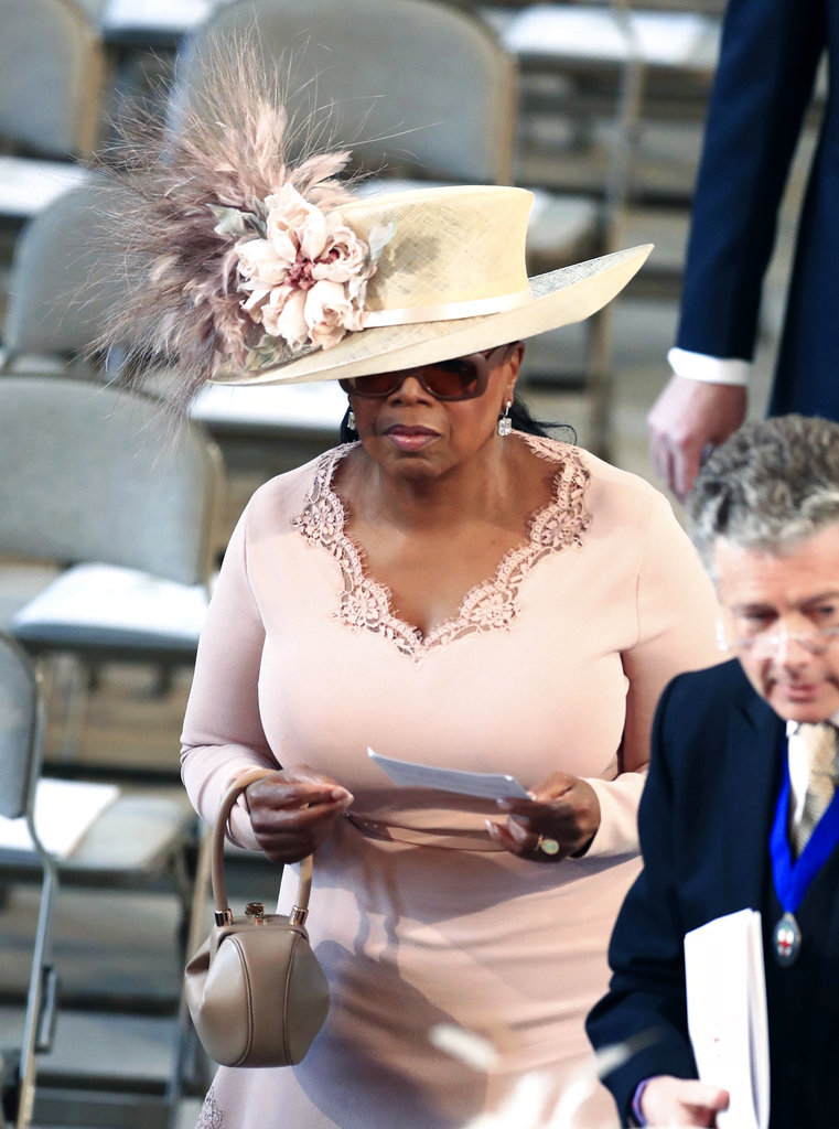 Oprah Winfrey llega a la boda del príncipe Enrique y Meghan Markle en la Capilla de San Jorge, en el Castillo de Windsor, el sábado 19 de mayo del 2018. (Danny Lawson/Pool Photo via AP)