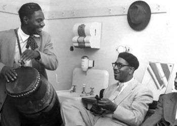 Chano Pozo y Dizzy Gillespie en 1948. / Foto: Allan Grant