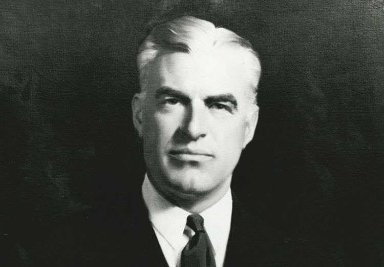Edward Stettinius Jr, fue Secretario de Estado entre 1944 y 1945, bajo las presidencias de Franklin D. Roosevelt y Harry S. Truman.