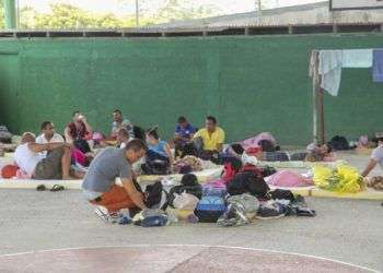 Migrantes cubanos en Costa Rica durante la crisis migratoria de finales de 2015. Foto: Presidencia de Costa Rica / Archivo.
