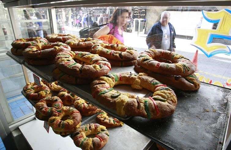 La típica Rosca de Reyes que se come hoy en México. Foto: blog.mexicodestinos.com