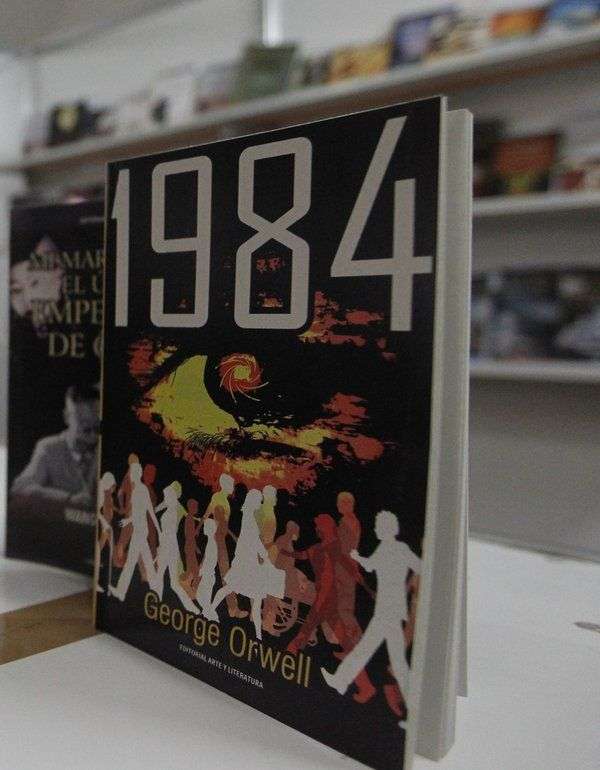 Edición cubana de 1984. Foto: Yander Zamora
