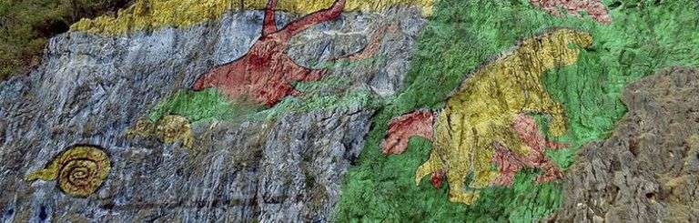 El Mural de la Prehistoria, en el valle de Viñales, muestra la evolución de la vida en esta región del occidente de Cuba, con grandes valores arqueológicos, geológicos y paleontológicos / Foto: Ronald Suárez
