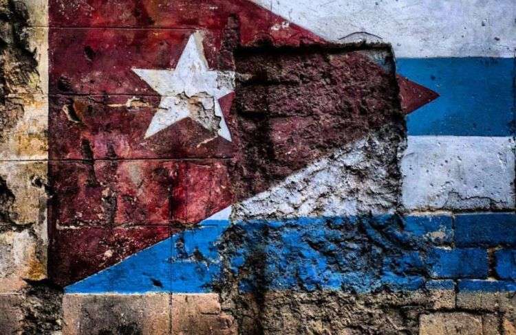 Muro en La Habana. Foto: Desmond Boylan (detalle)