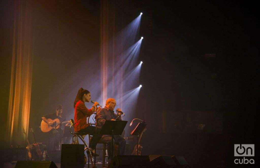 Amor, Haydée Milanés a dúo con Pablo Milanés. Teatro Karl Marx. Foto: Claudio Pelaez Sordo